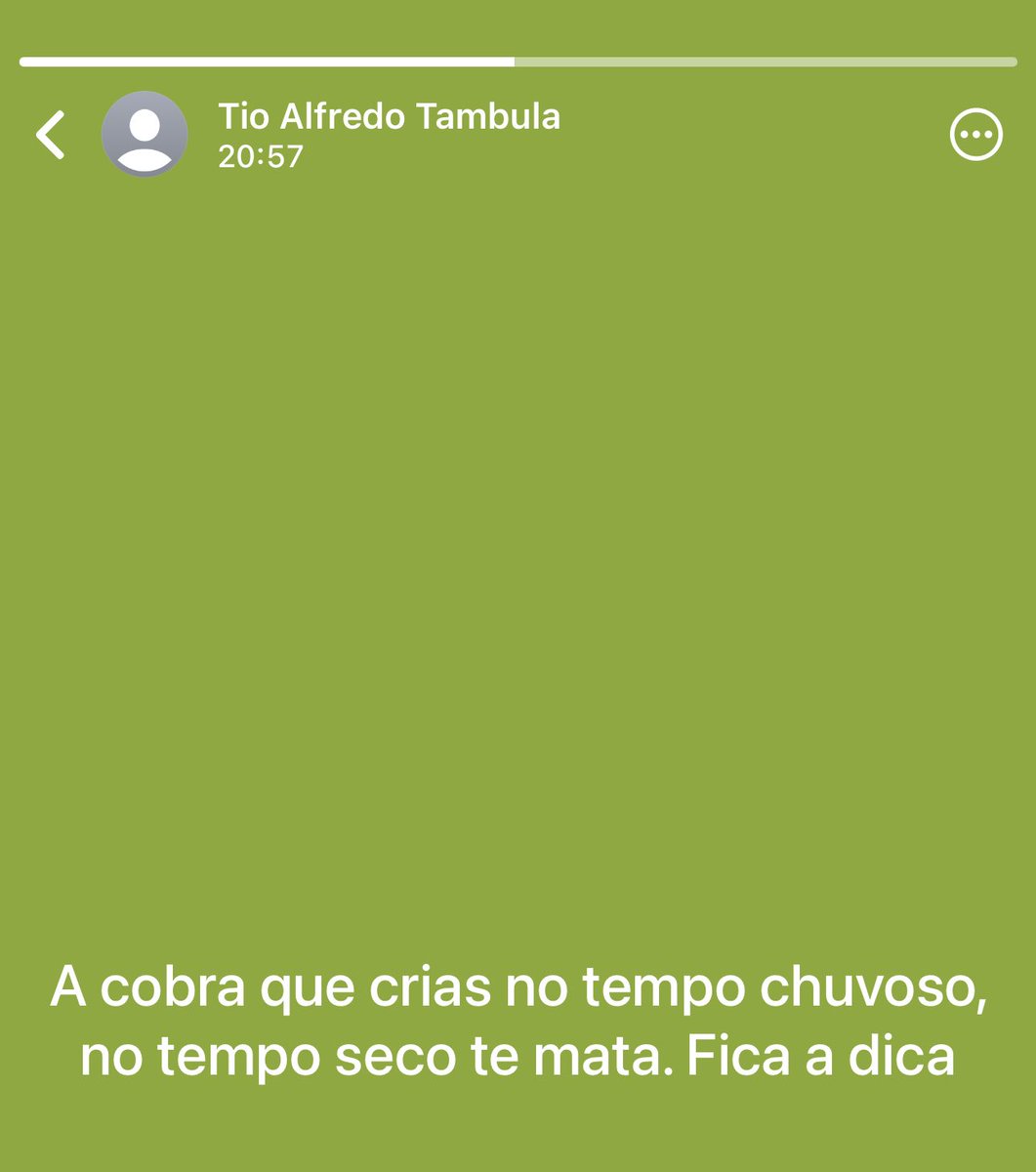 Dasmangas's tweet photo. Quem foi queixar na tia que o nosso tio engravidou a amiga, é um primo nosso. Que ele cuida desde bebé, veio do Chipindo e hoje tem 19 anos... 

O tio descobriu hoje que foi delatado e pann, essa noite publicou: https://t.co/uhOseBpi6m