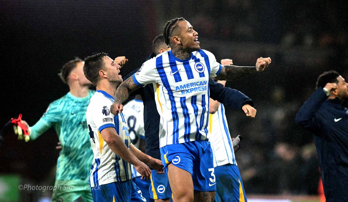simondackpix's tweet photo. Seagulls battle the wind &amp; rain of Storm Bert  to beat Bournemouth 2-1 @Brian__Owen #OfficialBHAFC #brightonfootball #NorthStandChat #premierleague #StormBert https://t.co/Y2tOS6Hpjx