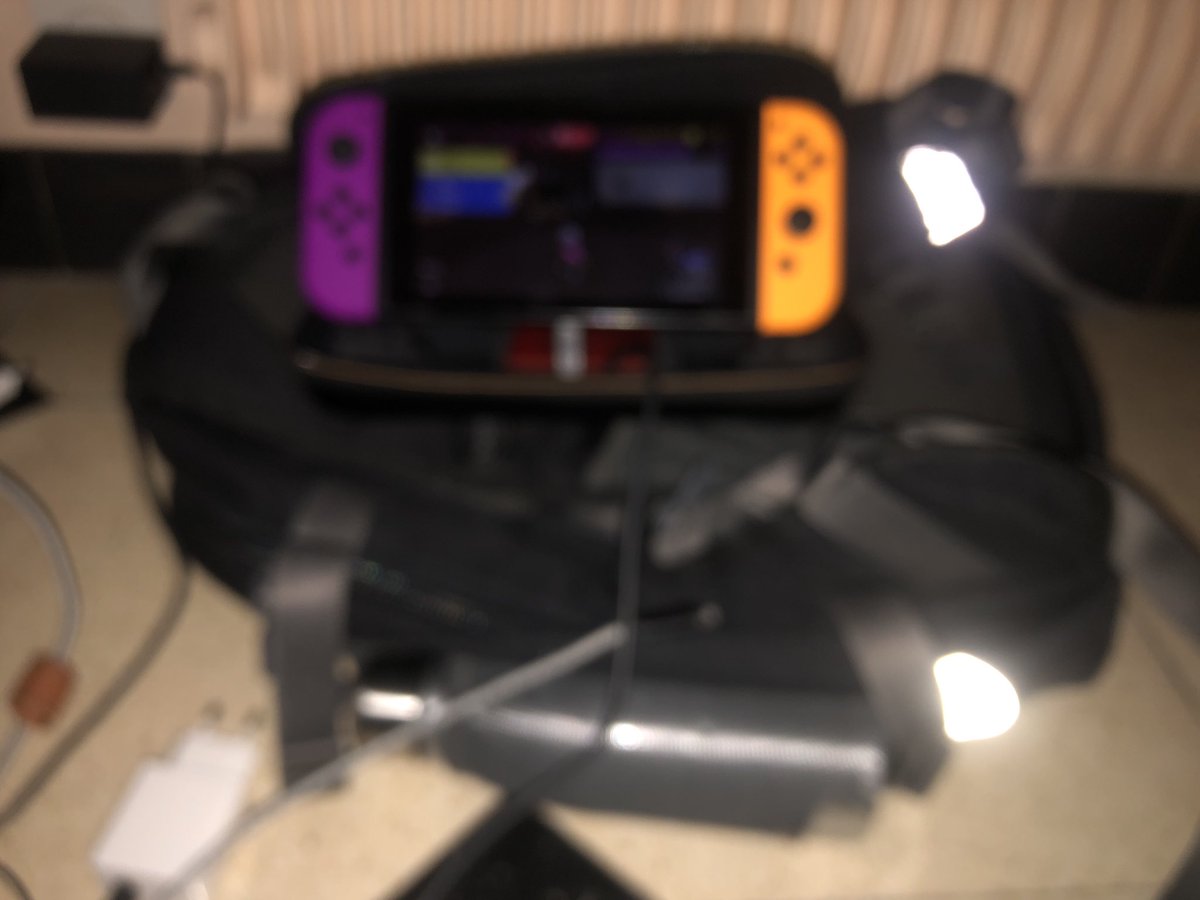 « Ici c’est le ghetto t’as capté » 

Qui dit mieux mdrr ?