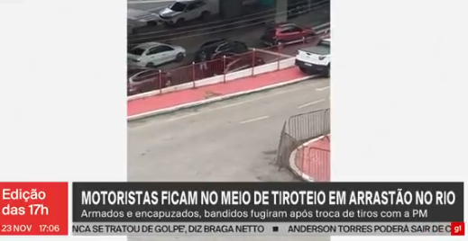 g1's tweet photo. Criminosos fazem arrastão na entrada do túnel Rebouças; imagens mostram tiroteio. https://t.co/qhqNPkSO9c #g1 https://t.co/kBVRUU3Syz