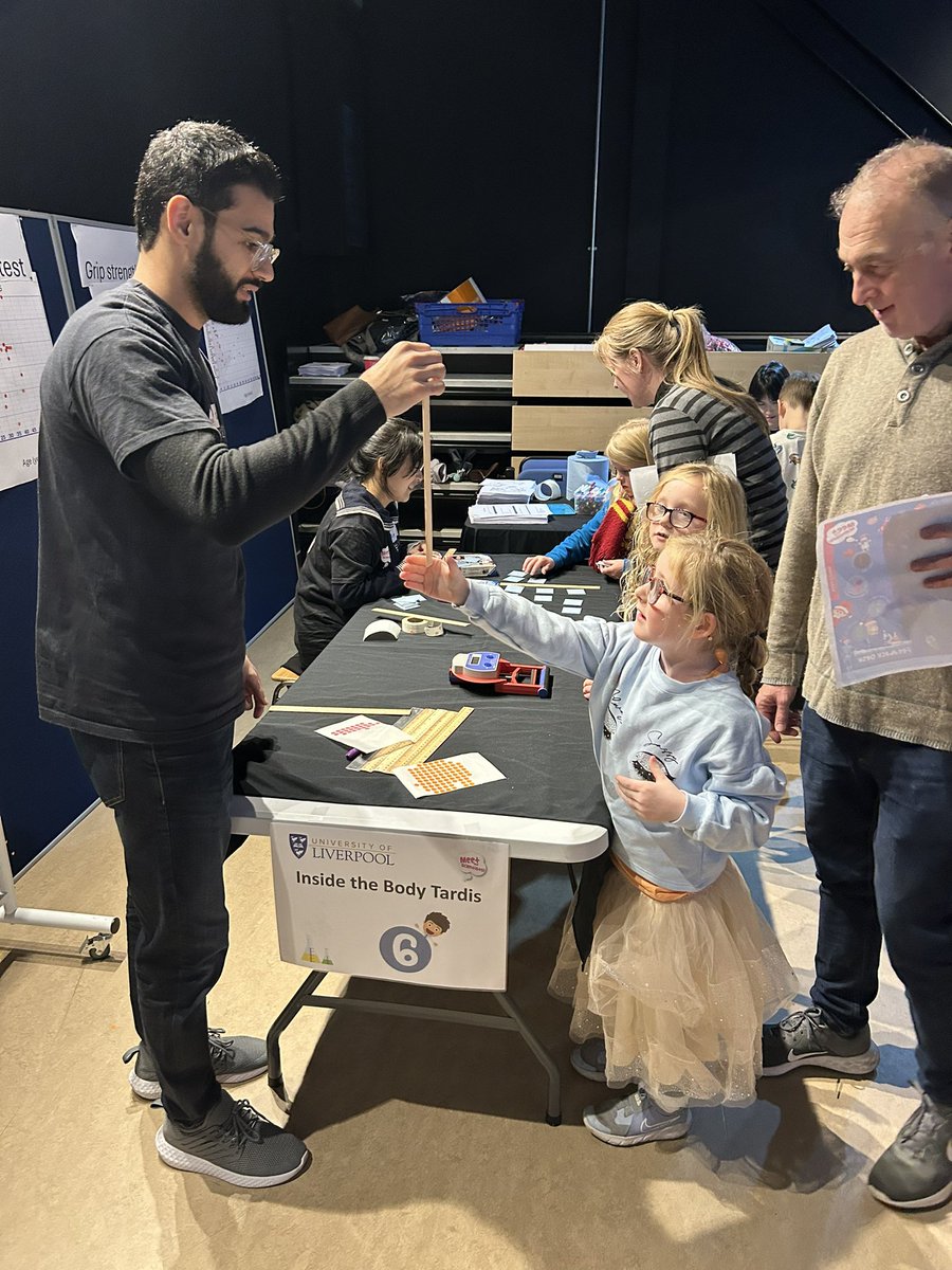 nicolab29's tweet photo. @EurekaDiscover we loved Meeting the Scientists today because…. we love science 🧬🩻🦠💊 https://t.co/su3xSUuqs6