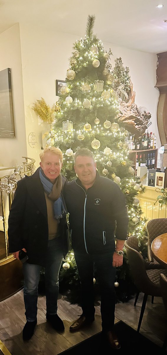 Lovely to have two of Ireland’s finest dine with us <a href="/EalaBhanSligo/">Eala Bhan Restaurant</a> <a href="/BrendanCourtney/">Brendan Courtney</a> and Tommy Fleming 💥enjoy Sligo