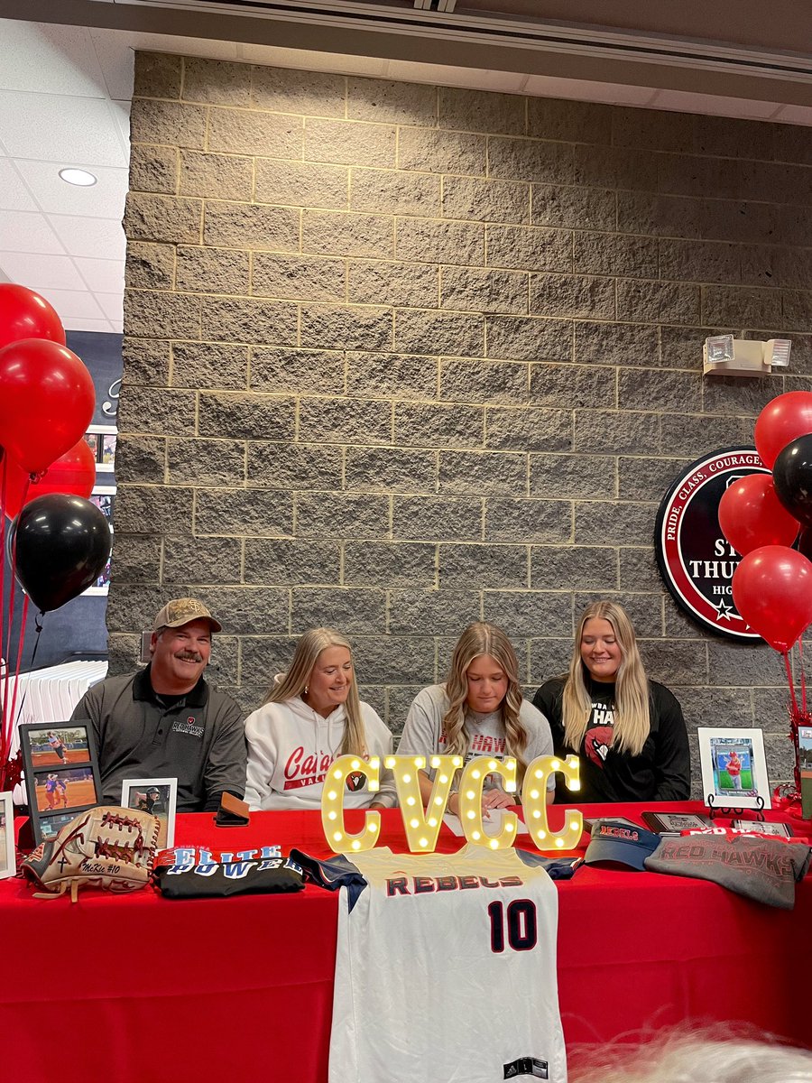 Emily McKie tweet media