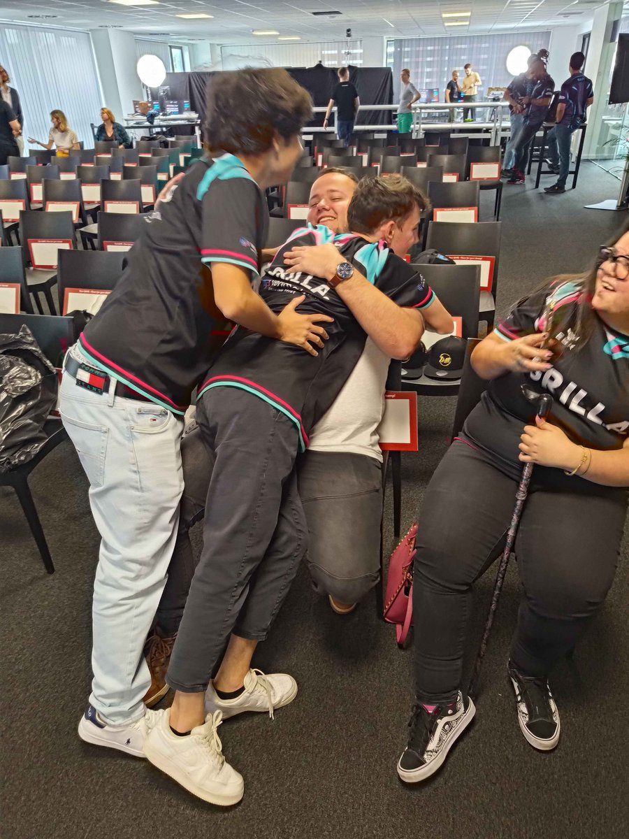 Brian Diepstraten tweet media