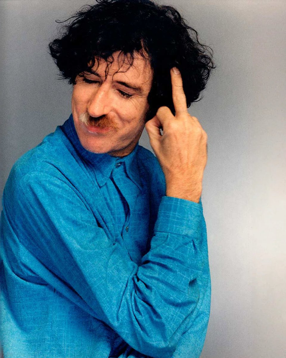 Charly García fotografiado por Andy Cherniavsky (1996)