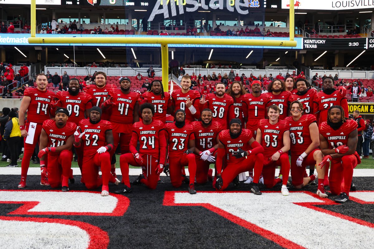 Thank you, Seniors 👏

#GoCards