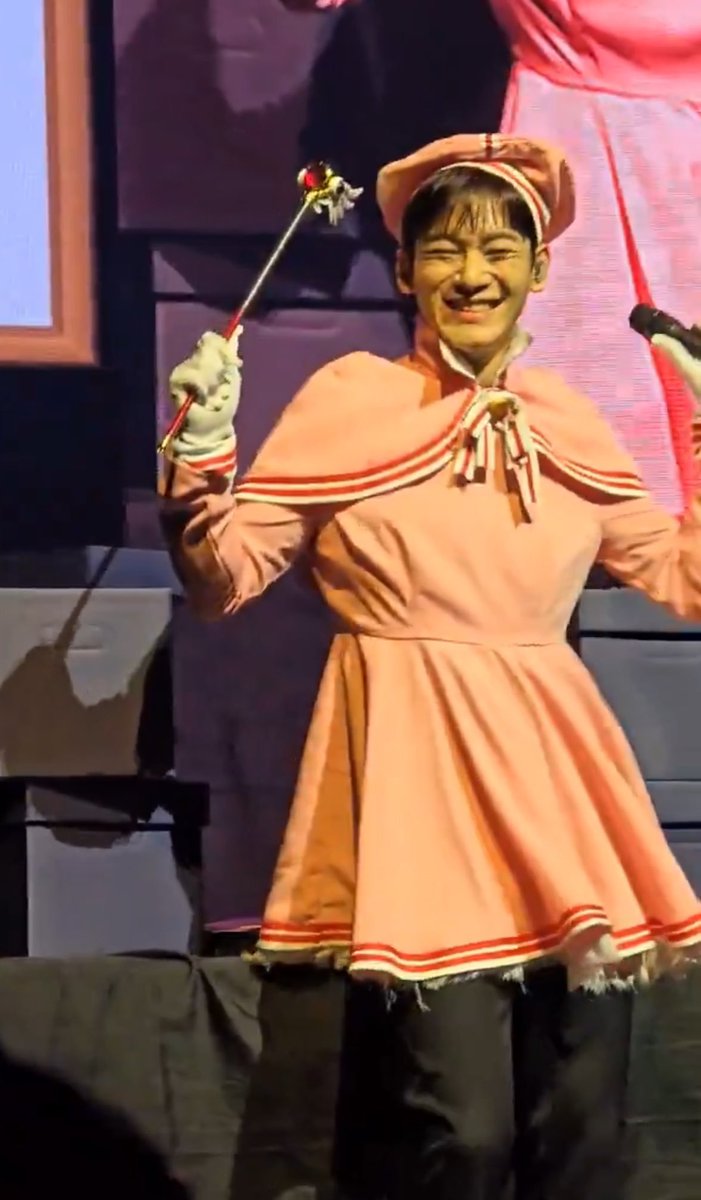 pannchoa's tweet photo. Chen dresses as Card Captor Sakura at his fansign
https://t.co/vpmlmgSZP4 https://t.co/dYFNUSPcOK