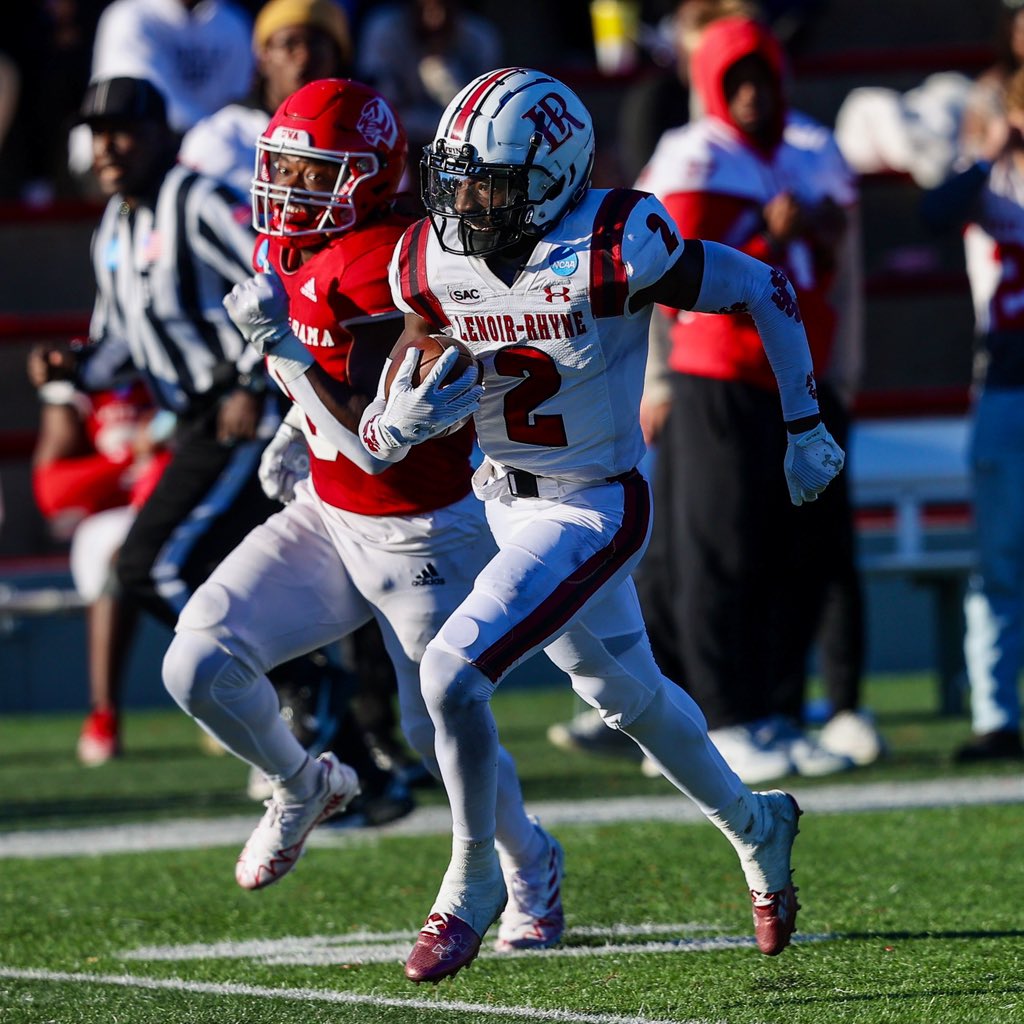 Lenoir-Rhyne Football tweet media