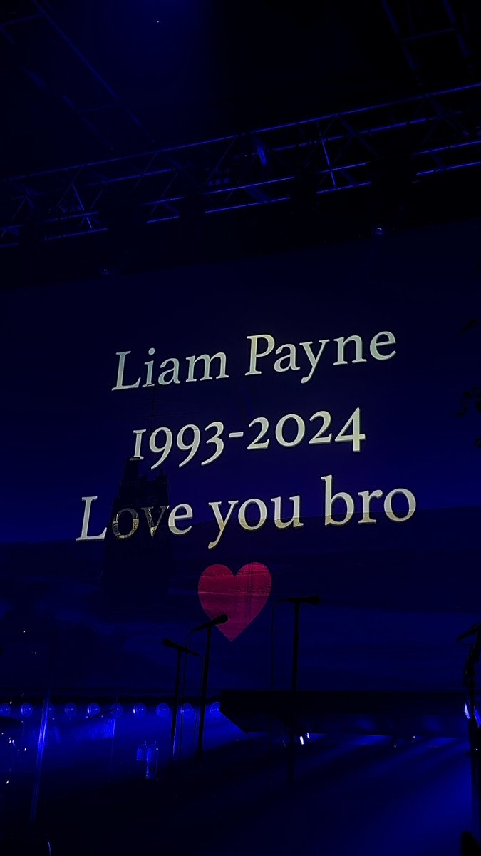 maralonsoz's tweet photo. Sin toda la inspiración de Liam yo no estaría aquí 😭😭😭💔 

Te amo Liam, te amo zayn #ZaynSTTSTour https://t.co/LR63OrCd7g