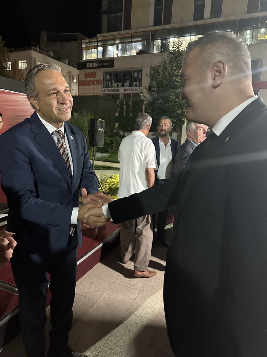 DenklikDiploma's tweet photo. Her zaman haklı mücadelemizde yanımızda duran @herkesicinCHP Milli Eğitim Bakanlığından Sorumlu Genel Başkan Yardımcımız Sn @Suat_Ozcagdas Bey katıldığı @tele1comtr Tv programında bir kez daha #DenklikSorunu’nu dile getirdi. Gölge Bakanımız Sn @Suat_Ozcagdas Bey’e teşekkür ederiz. 
Unutulmamalı ki;
“En büyük savurganlık, okumuş insanı okuduğuna pişman etmektir.” 
#DenklikSorunu #DenklikHaktır
@Akparti @RTErdogan 
@mkulunk @AvOzlemZengin 
@herkesicinCHP @eczozgurozel @Suat_Ozcagdas @avsevgikilic 
@mguzelmansurchp @alimahir 
@CHPMilliEgitim 
@iyiparti @MDervisogluTR @ayyuceturkestas @Ozturkdenizli 
@ikoncuk @Av_EmreDurmaz 
@rprefahpartisi @erbakanfatih 
@mehemmed19 @suatkilic 
@melihguuner @SelcukGeyveli 
@Yldrm_brhn @_ErcanOzcelik 
@devapartisi @alibabacan 
@hasankaraltr @avertugrulkaya 

@cenginyurt52 
@tele1comtr @nowtvturkiye @szctelevizyonu @gazetesozcu 
@_BurcuUgur_ 
@ahmet_ozdemir54 
@VahdetOzkocak 
@sergunyil 
@Denklikhaktir