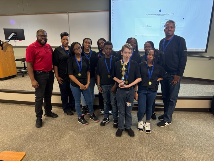 Congratulations to our scholars at HCMS and HCHS for their incredible achievements at the 2024 27th Annual Student Initiatives Leadership Institute High Q/Scholars Bowl at Valdosta State University, including the HCMS Scholars Bowl Team’s 1st Place win!