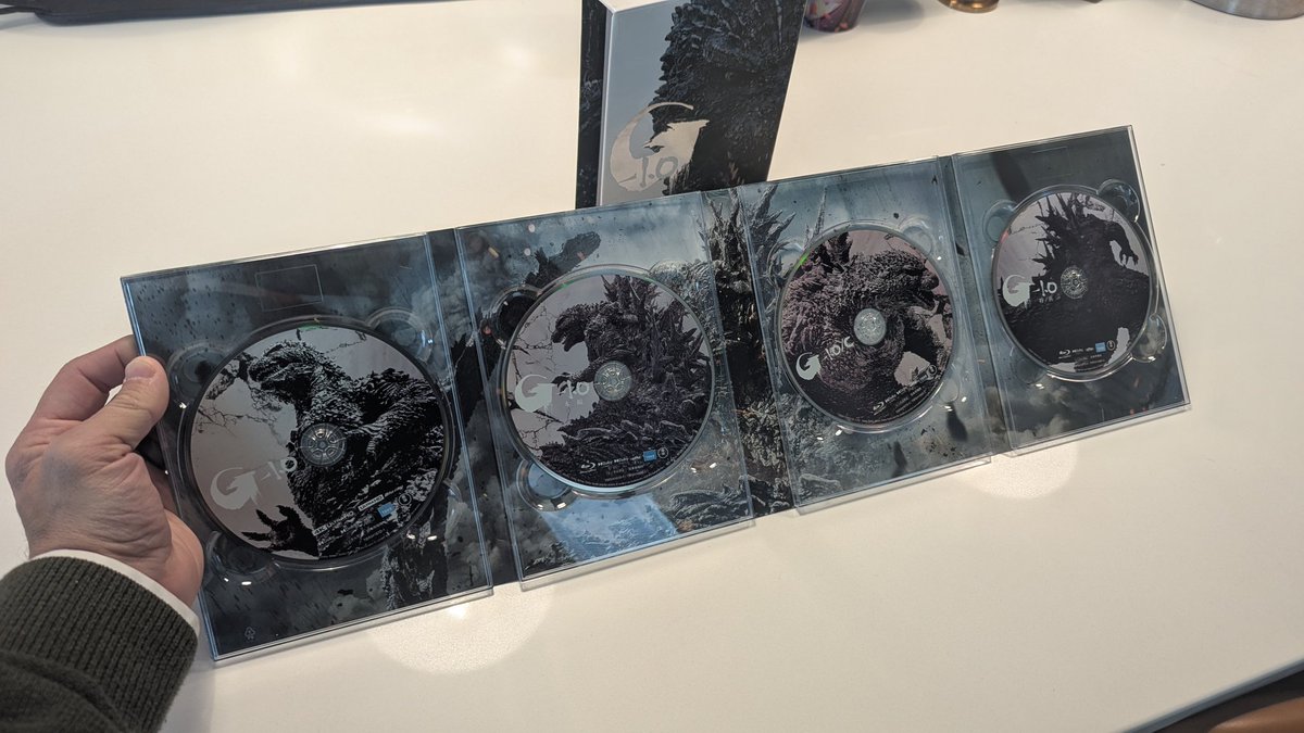 MountainPew's tweet image. It's here, and it's AWESOME!

#GodzillaMinusOne #GodzillaMinusOneMinusColor