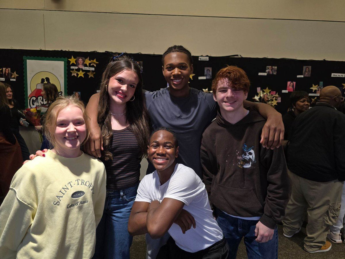 ConnieLeonard's tweet photo. Grease IS the Word! Incredible job by @YPASlouisville and our friends Kyran Kennedy and Aidan Brooks!!! 👏 Such a fun show and talented cast! #grease #ypas #actlousupport https://t.co/0tk9oU8DvB