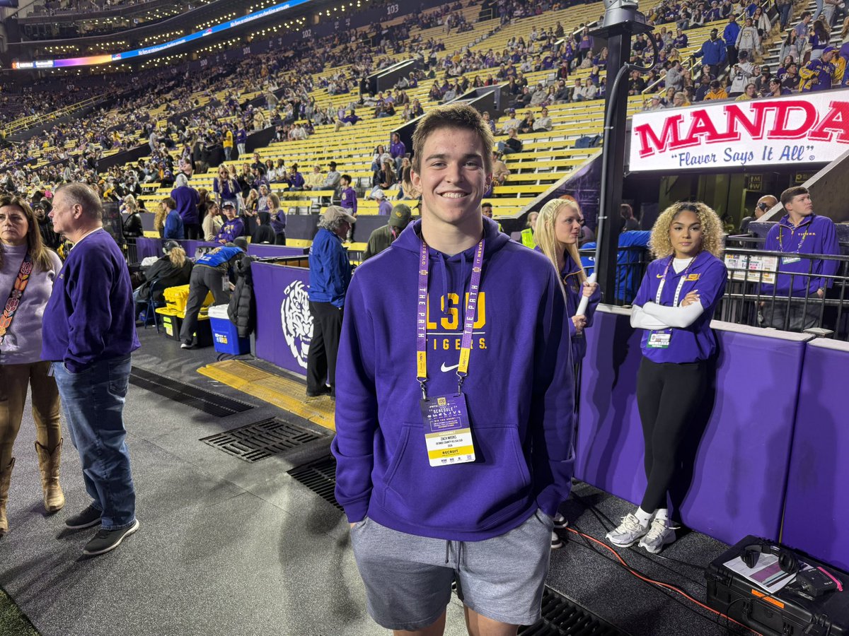The youngest Weeks…2026 LB Zach Weeks here watching his brothers tonight.

Currently a top-15 linebacker in the country on <a href="/247Sports/">247Sports</a> 

#LSU