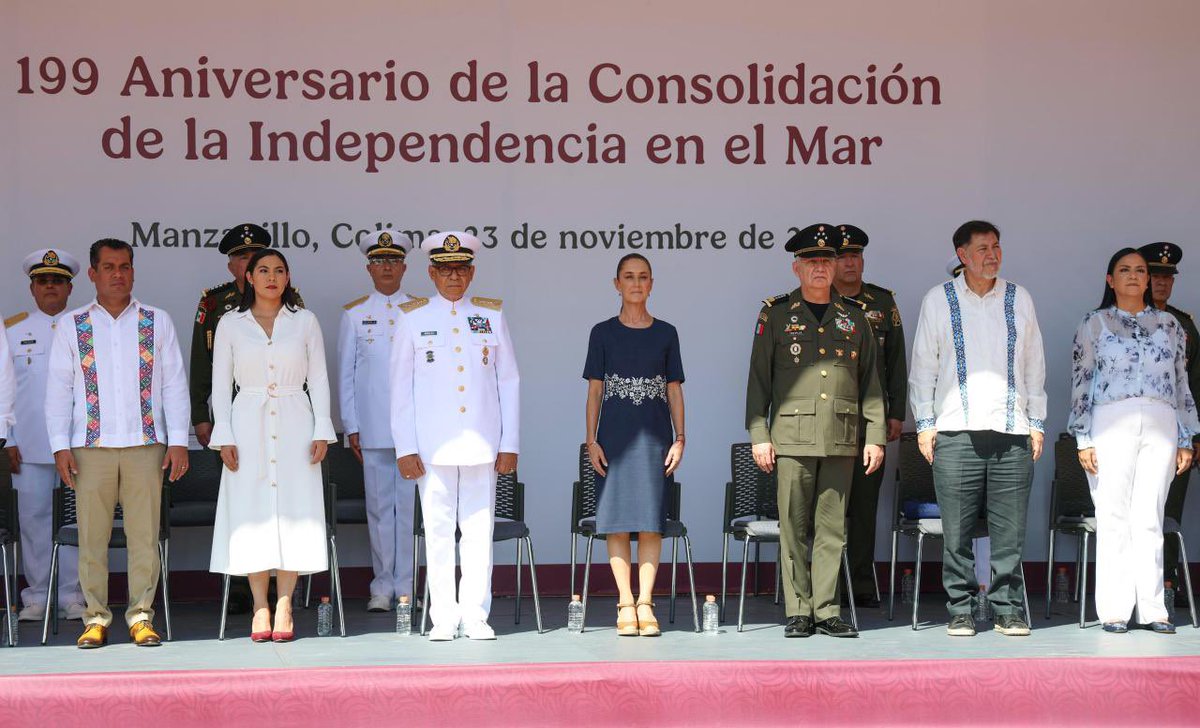 En Manzanillo, #Colima, acompañé a la Presidenta <a href="/Claudiashein/">Claudia Sheinbaum Pardo</a> y a la Gobernadora <a href="/indira_vizcaino/">Indira Vizcaíno</a> en la Inauguración del Acceso Norte al Recinto Portuario, el banderazo de inicio de obras del “Recinto Cuyutlán” y la Ceremonia Conmemorativa de la Consolidación de la Independencia