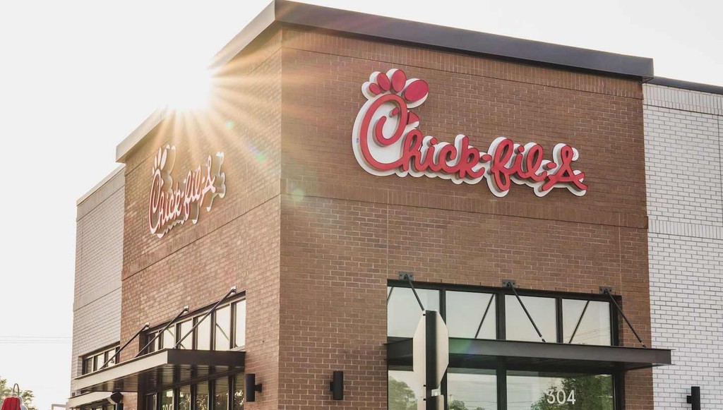 🧐 What happens when consumer brands like Chick-fil-A dive into entertainment? High-quality content, no subscription fees, and a whole new way to engage customers. We break it down here: 👉 lttr.ai/AY33t

#subscription #streaming #subscriptionservice #subscriptionmodel