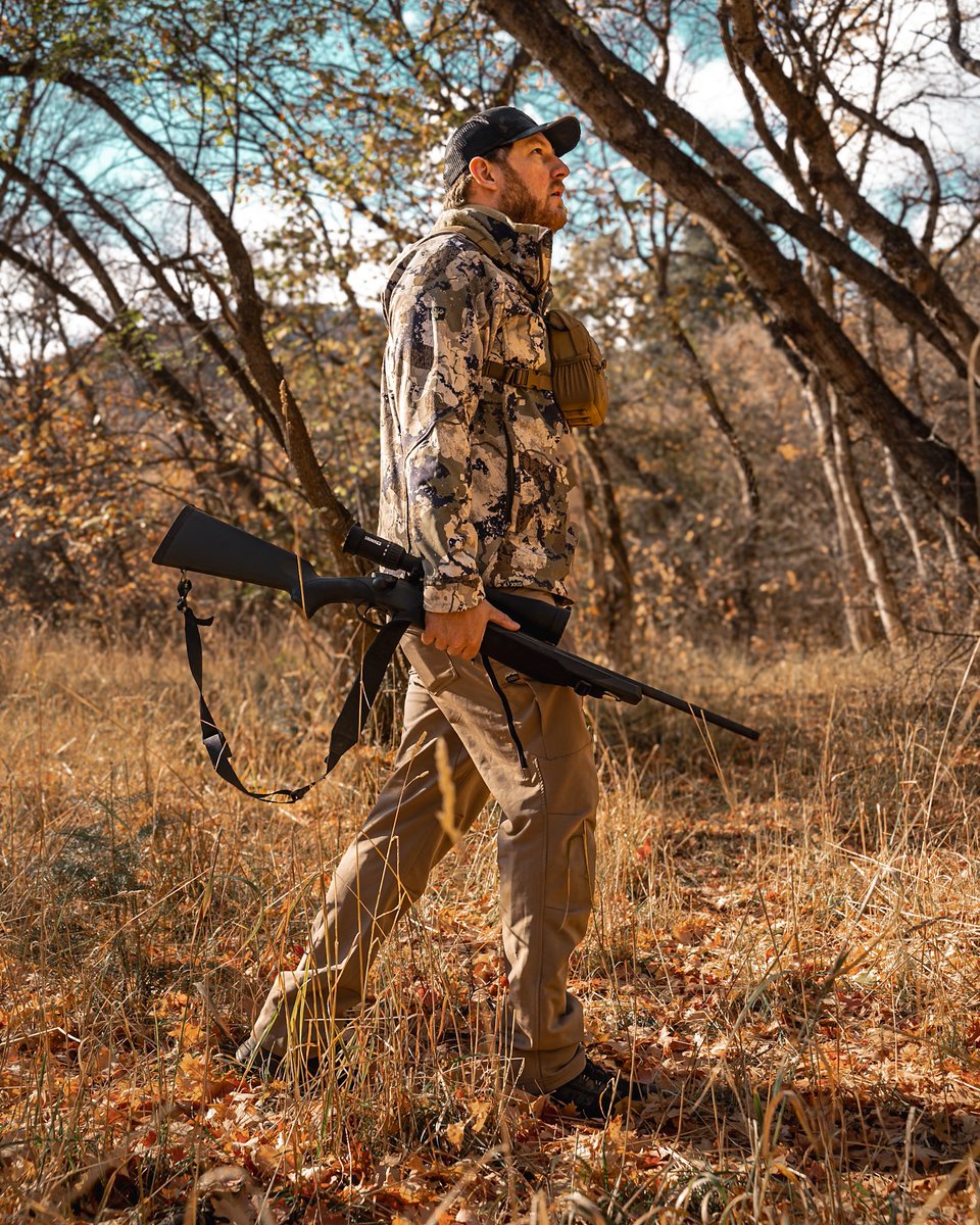 SteyrArmsUSA's tweet photo. What are you hunting this weekend?

#hunting #deerhunting #elkhunting #steyr #aug #kingscamo #adventure #biggame https://t.co/roH1NyufNt