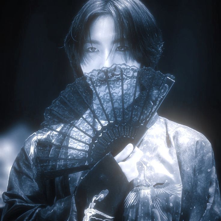 [🌙] The moon is promising a nice future for those with kind hearts...