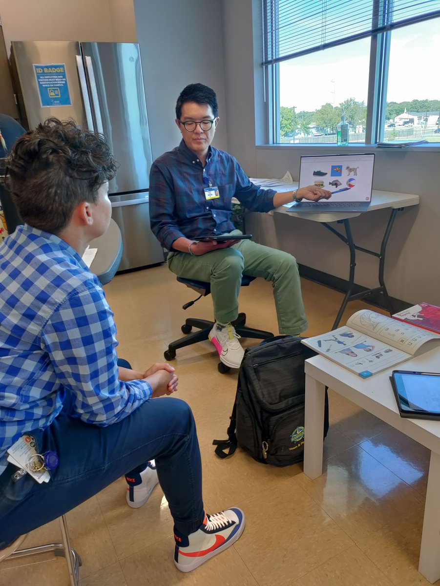 NIFDI's tweet photo. NIFDI is working on-site in Texas, training new instructors on how to deliver Reading Mastery Transformations.
#DirectInstruction #DI #reading #teaching #K12 #elementary #ReadingMastery #NIFDIsupport #NIFDIservices https://t.co/lHzWepDHUX