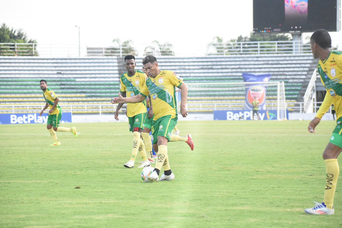 RealCartagena's tweet photo. 🔰 Entretiempo en Palmira 🏟️
Orsomarso 0-1 Real Cartagena
⚽️ Jairo Ditta
VAMOOOOS REAAAAAAAAAAL‼️
#F6 #CuadrangularB #TorneoBetplayII2024 https://t.co/njC7Lx7j22