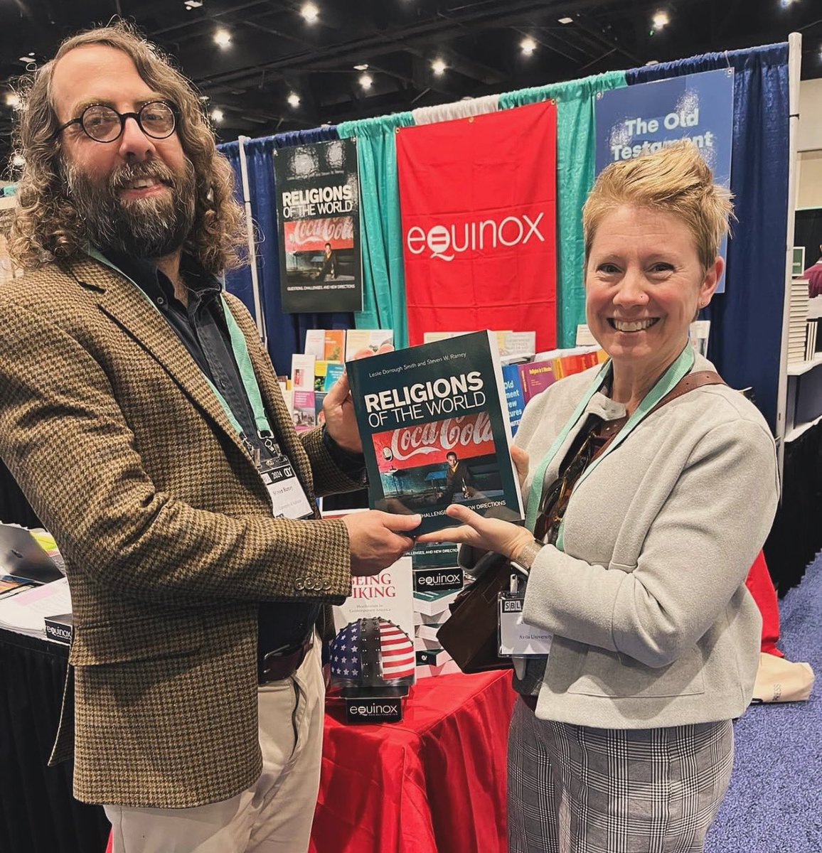 StudyReligion's tweet image. #coauthors @EQUINOXPUB @lesliedorroughs @SRameyStudyRel #sblaar24