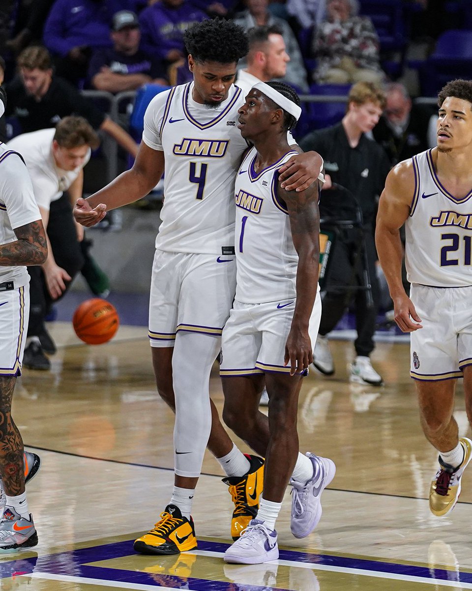 JMUMBasketball's tweet image. U4 | JMU 61, JSU 53

Xavier and Elijah lead the Dukes with 15 points apiece. FINISH!

#GoDukes