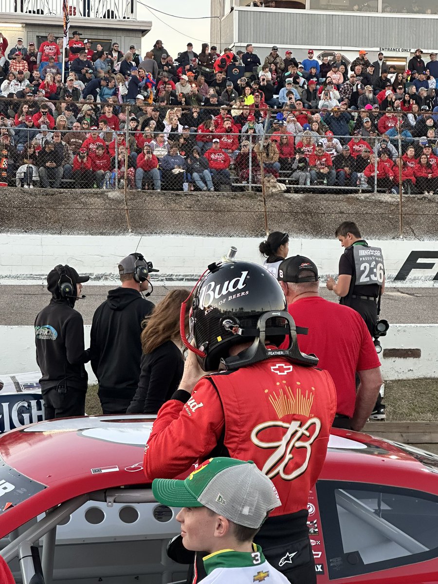 PaulEdSutton's tweet image. .@DaleJr is ready to hit the track @FmSpeedway2024 in the #8 @budweiserusa Chevrolet