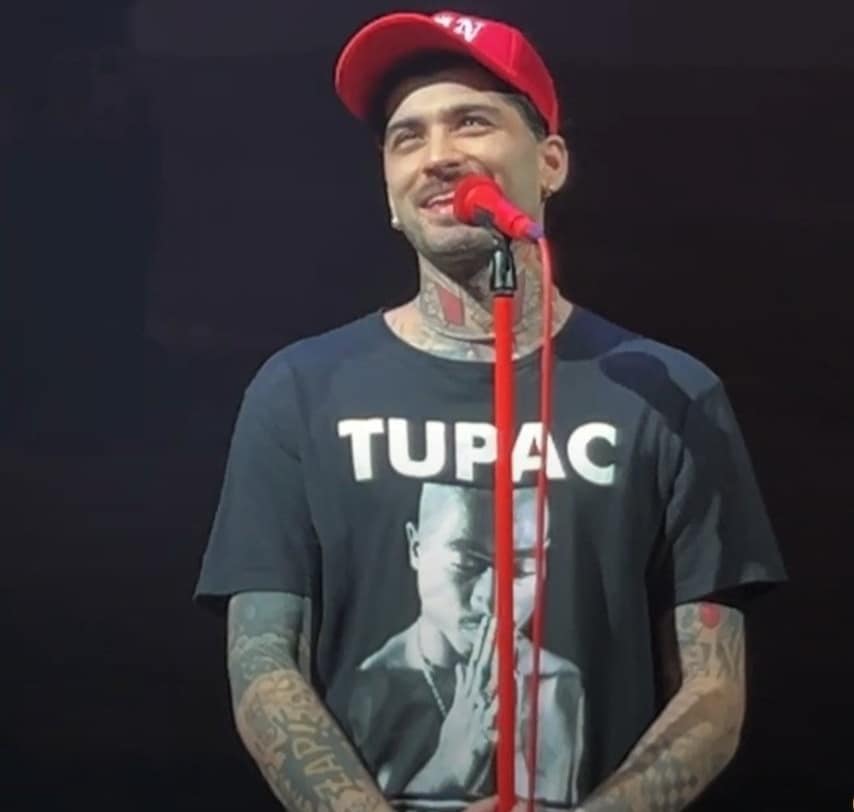 _JiminAteMochi_'s tweet image. "Ain't Zayn doing well, coming out on tour, i'm so proud of him” -Liam Payne 💔 He loved you so much