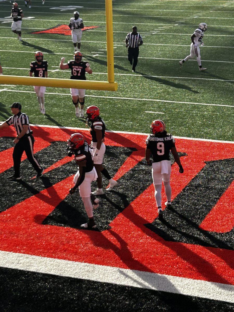 baoktiger's tweet photo. My guy @Ollie_Gordon2 doing what he do!!

#HeSpecial #GoPokes #EatBeef https://t.co/o115v8cdNp