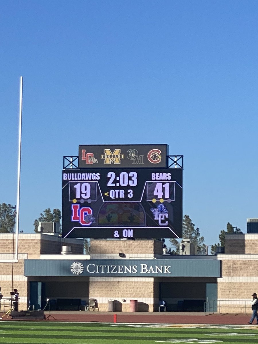 Jayden Parsons with the touchdown. Bears are leading 41-19.
<a href="/PrincipalLCHS/">La Cueva High School</a> <a href="/LCHS_Hubbell/">Brian Hubbell</a> <a href="/Cueva_Athletics/">LCAthletics</a>