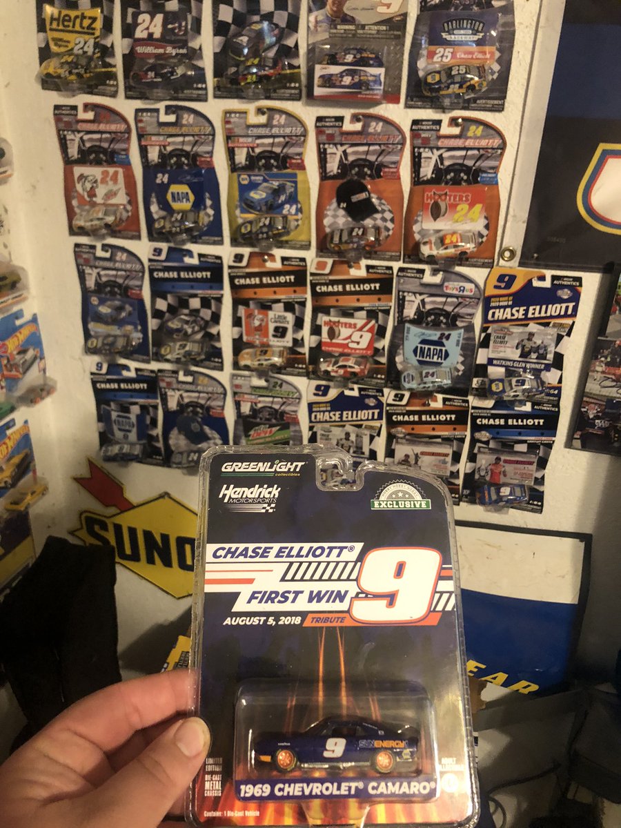 Brian_908's tweet photo. Digging the new First Win   @GLCollectibles  @TeamHendrick  @chaseelliott die cast. Looking forward to getting  @Alex_Bowman  @WilliamByron and @KyleLarsonRacin next. https://t.co/S70qW6AMto