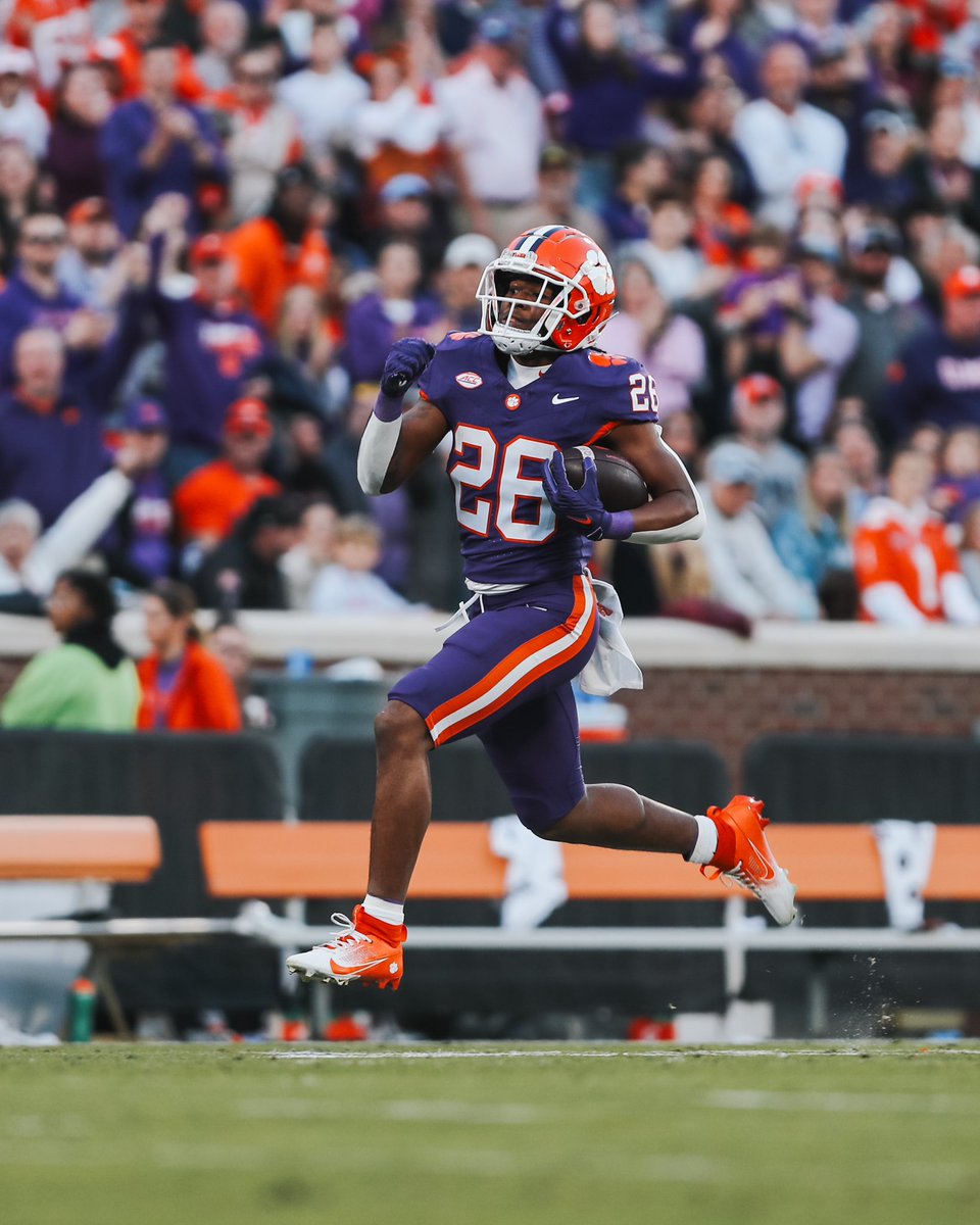 Clemson Football tweet media