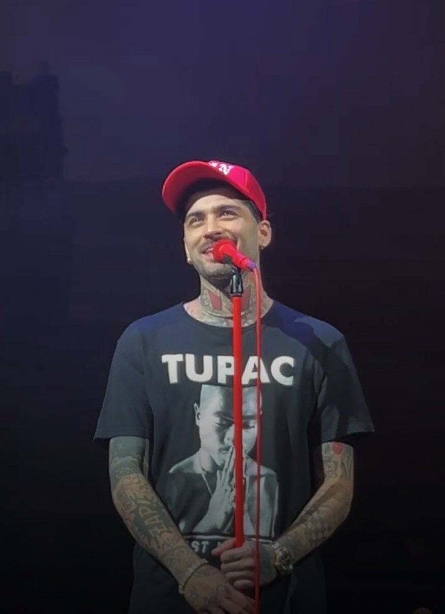 angelshrrfly's tweet photo. saranno per sempre cinque fratelli con un legame talmente potente che non è  riuscito a spezzarsi nemmeno con l'arrivederci da parte di liam. tutto qui. https://t.co/A7WunI1B9h