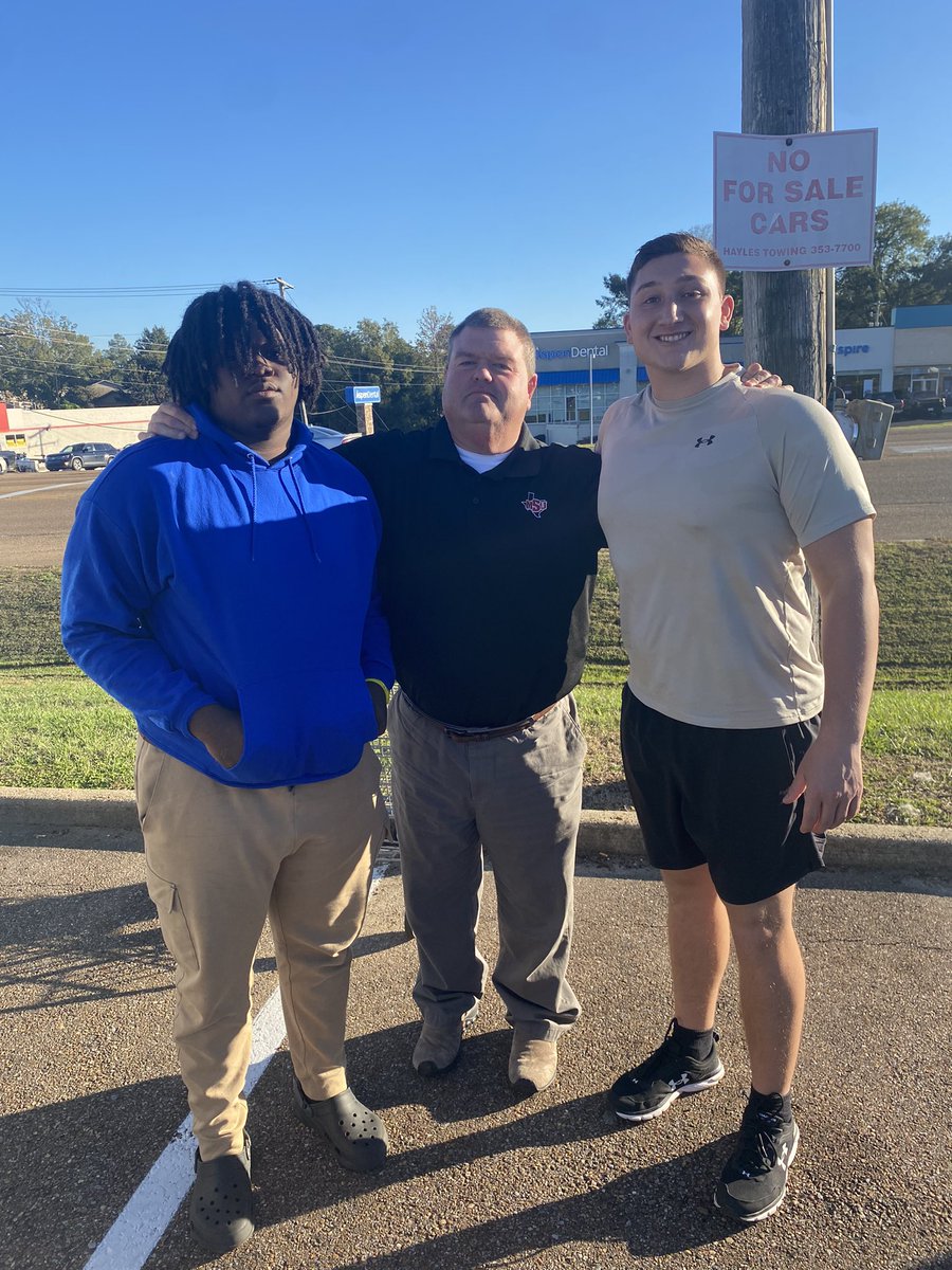 Tucker Smith (@tuckersethsmith) on Twitter photo After a GREAT visit to Wichita Falls, Texas, with my man <a href="/RobertC_068/">Robert Clark</a> and <a href="/coachfrazierMSU/">Coach Blake Frazier</a>, I’m honored and thankful to receive an offer from Midwestern State University! Thank y'all for the hospitality! #DTA <a href="/MrA2BGAP/">Coach Breland</a> <a href="/PearlRiverFB/">Pearl River Football</a> <a href="/MSUTexasFB/">Midwestern State Football</a> After a GREAT visit to Wichita Falls, Texas, with my man <a href="/RobertC_068/">Robert Clark</a> and <a href="/coachfrazierMSU/">Coach Blake Frazier</a>, I’m honored and thankful to receive an offer from Midwestern State University! Thank y'all for the hospitality! #DTA <a href="/MrA2BGAP/">Coach Breland</a> <a href="/PearlRiverFB/">Pearl River Football</a> <a href="/MSUTexasFB/">Midwestern State Football</a>