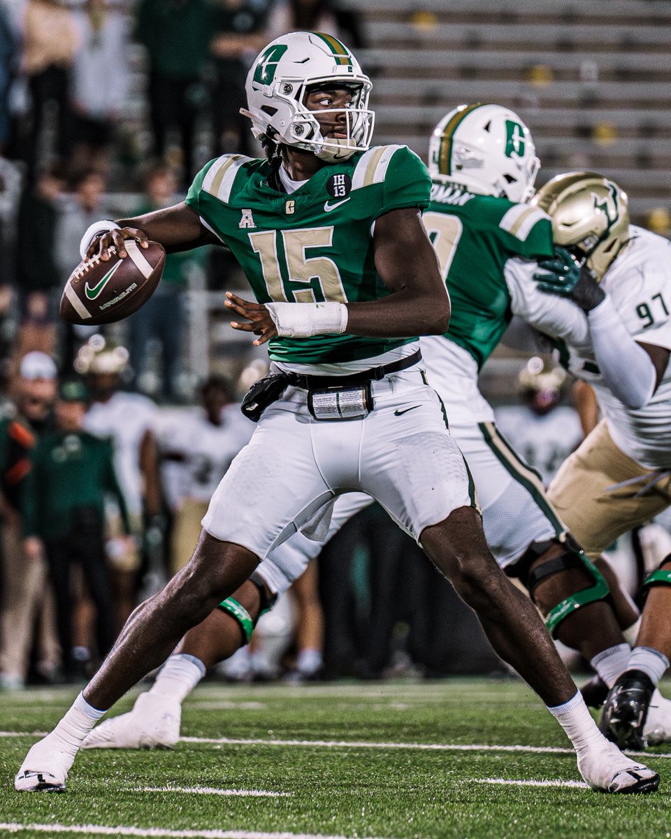 CLTStatsInfo's tweet image. Freshman QB @Dpurdie0 has eclipsed 300 passing yards on the day...
» First 300+ yard passer for @CharlotteFTBL since Chris Reynolds on Oct. 1, 2022
» First @CharlotteFTBL true freshman to ever throw for 300+ yards