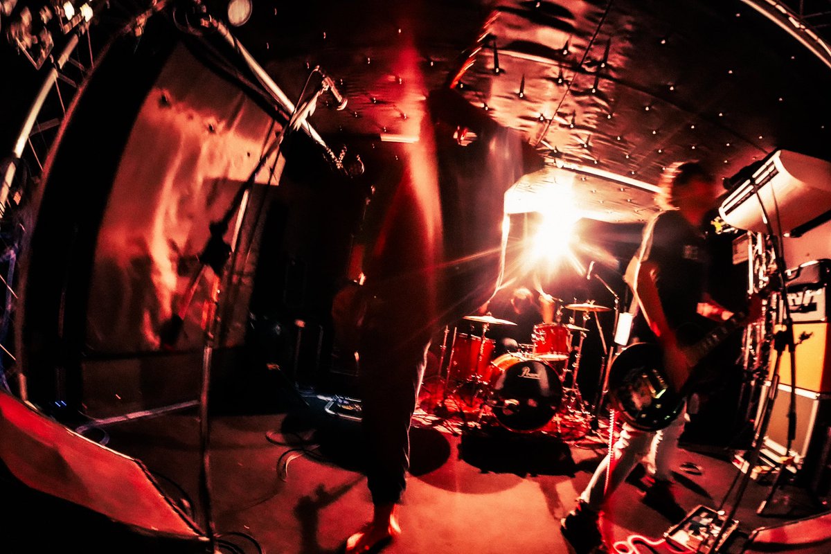 bassist_shotaro's tweet photo. 2024.11.23
BLAZE UP NAGASAKI -前日祭-
長崎Studio Do!

ありがとうございました！

photo by @hira_camera_yu 

#BxDxD
#ビーディーディー
#長崎StudioDo
#BUN2024 https://t.co/J5SZkwjo9k