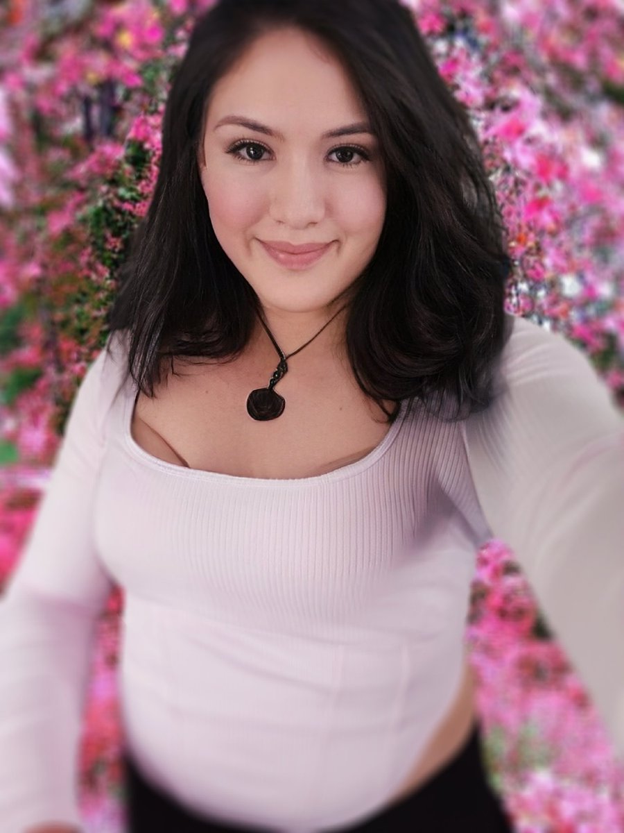 GwensLittle's tweet photo. #feelingcute #femboy #crossdress #tomgirl #prettyinpink #boysmakebettergirls #girlyday #pinkcorset #lovepink #girllikeme #victoriasecret #victoriasecretpink #vscogirl #vspink #cozyday https://t.co/S9QCRaSOrH