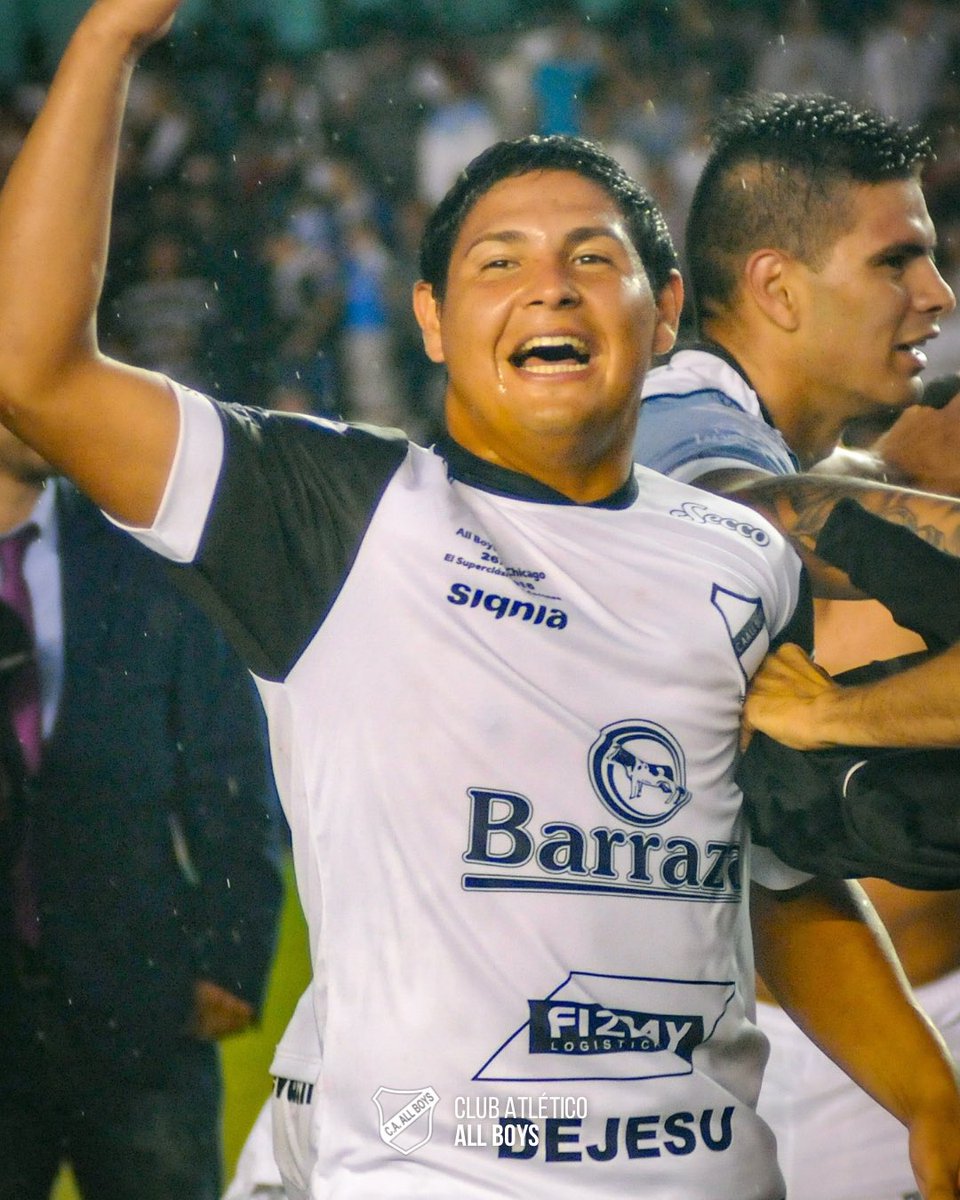 ¡Nacido en Floresta! 🤩
 
El Club Atlético All Boys felicita a Maxi Salas por la obtención de la Copa Sudamericana con Racing

🤍🖤 #SoyDeAllBoys 🖤🤍