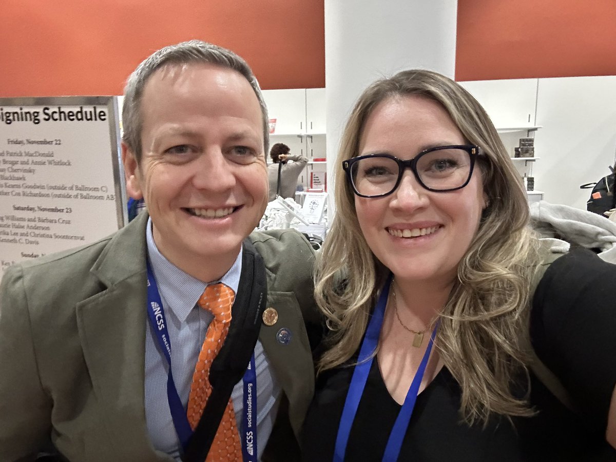Ms_A_Montgomery's tweet photo. SO much gratitude for @BRInstitute and the #CollettiScholarship that enabled me to grow my toolbox, connect with colleagues and create memories. It’s been a great weekend! If you’re here too… what’s the thing you’re going to remember most? #NCSS2024 #NCSS24 https://t.co/uezhKfPfix