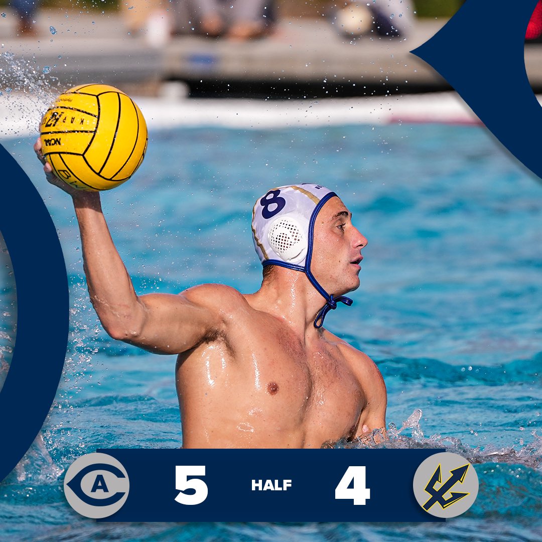 Having a game at half 🔐

#GoAgs