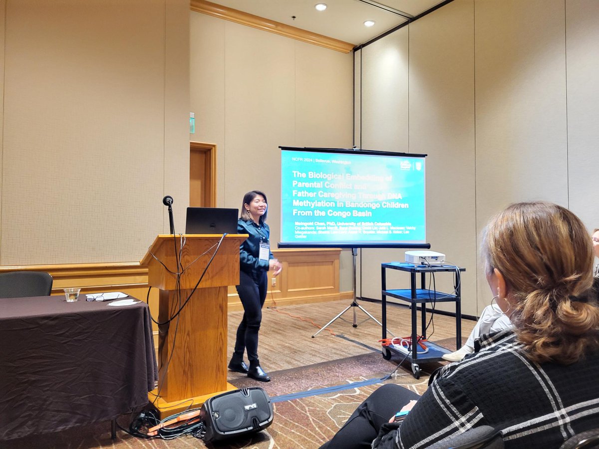 ChanMeingold's tweet photo. Thanks to those who stayed till the last session of the last day of #ncfr2024 with us to chat about the biological embedding of father caregiving through #DNAmethylation in the Congo Basin✨
Love the @ncfr community for reigniting the #HDFS researcher inside me 👨👨👧👧🤍 https://t.co/bOsXnnyorR