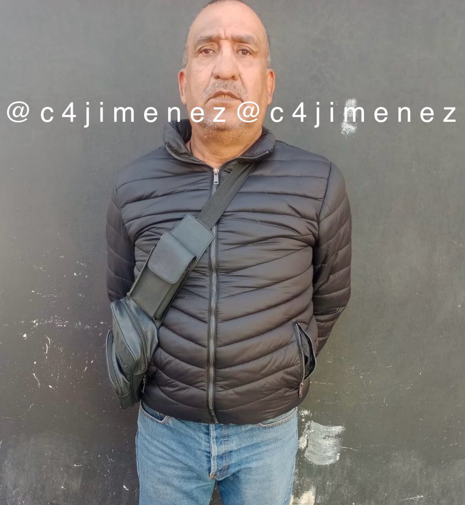 c4jimenez's tweet photo. MUGROSOS EXTORSIONADORES
Rubén Mtz
Erick Tello
Se hacían pasar como personal de @AlcCuauhtemocMx
Exigían $ a comerciantes para “no clausurar”
Así los atraparon los agentes de @SSC_CDMX del equipo de @AlessandraRdlv “Cuauhtémoc Libre de extorsiones”.
Si los reconoce, denúncielos https://t.co/Rrn0DE6Y0j