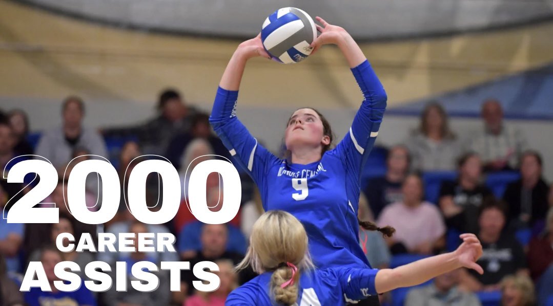 2,000 CAREER ASSISTS😮‍💨

Congratulations to sophomore setter Shelby Emich, for reaching over 2,000 career assists! Earning 1,443 of those assists this season!