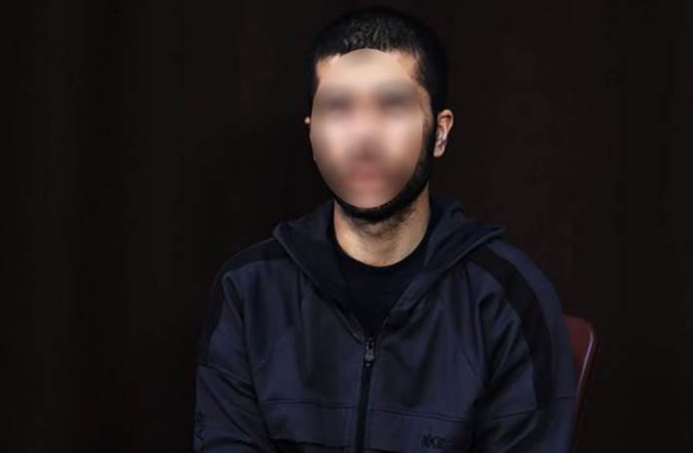 Lalish84's tweet photo. Diyar Ali Raffo, an Ezidi from the village of Kocho in the Şengalê was just rescued by SDF, Kurdish security forces in northeast Syria (Rojava). Diyar was 10 years old when he was abducted by ISIS in 2014. https://t.co/1OIUjZbMSm