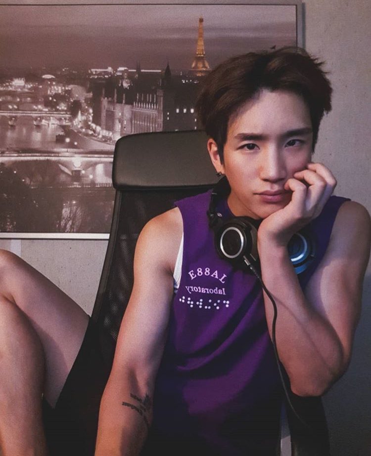 UpdateKBoys's tweet photo. 🎉🎂 Hoje, o Cory (ex-24K+), está completando 34 anos. Parabéns!
Nós desejamos um feliz aniversário, muita saúde e sucesso em sua carreira! 🥳✨
HAPPY CORY DAY
#HAPPYCORYDAY
#24KPLUS #투포케이
#CORY #코리 https://t.co/845RiWa8tA
