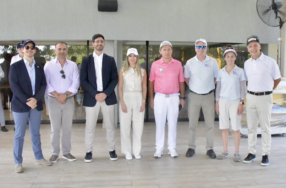 Embajador de los Estados Unidos en Paraguay (@usambpy) on Twitter photo Junto con los amigos de <a href="/amcham_py/">AMCHAM Paraguay</a>, <a href="/FundacionAMCHAM/">Fundación AMCHAM</a> y colegas de <a href="/laembajada/">Embajada de EE.UU.</a>, participé de la apertura de la Copa Fundación AMCHAM en Ciudad del Este, un torneo de golf que une deporte y solidaridad en el espíritu del Día de Acción de Gracias. Esta jornada tiene como objetivo Junto con los amigos de <a href="/amcham_py/">AMCHAM Paraguay</a>, <a href="/FundacionAMCHAM/">Fundación AMCHAM</a> y colegas de <a href="/laembajada/">Embajada de EE.UU.</a>, participé de la apertura de la Copa Fundación AMCHAM en Ciudad del Este, un torneo de golf que une deporte y solidaridad en el espíritu del Día de Acción de Gracias. Esta jornada tiene como objetivo