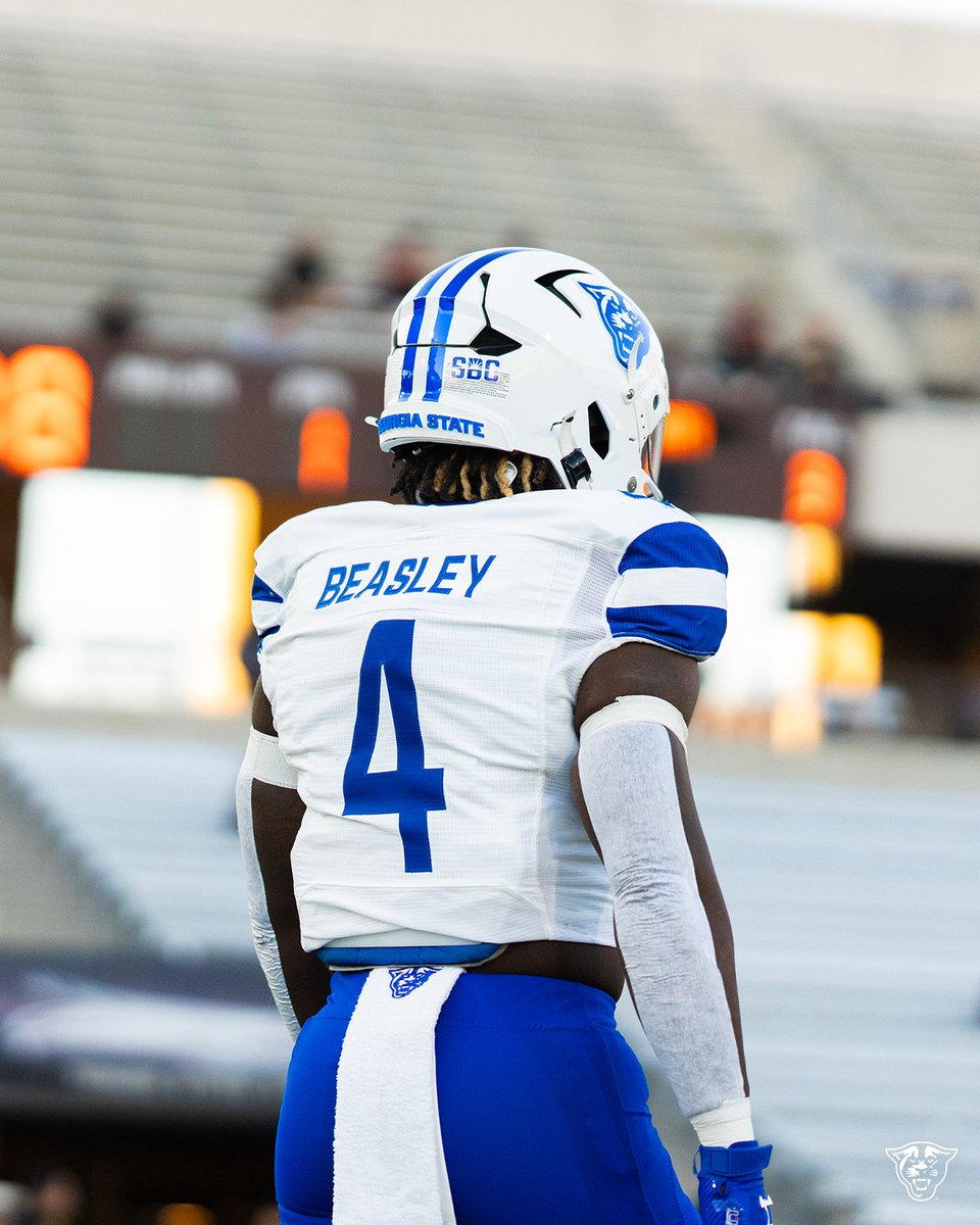 GeorgiaStateFB's tweet photo. Almost game time ‼️

#LightItBlue | #NewAtlanta https://t.co/0sRTVa6PTf