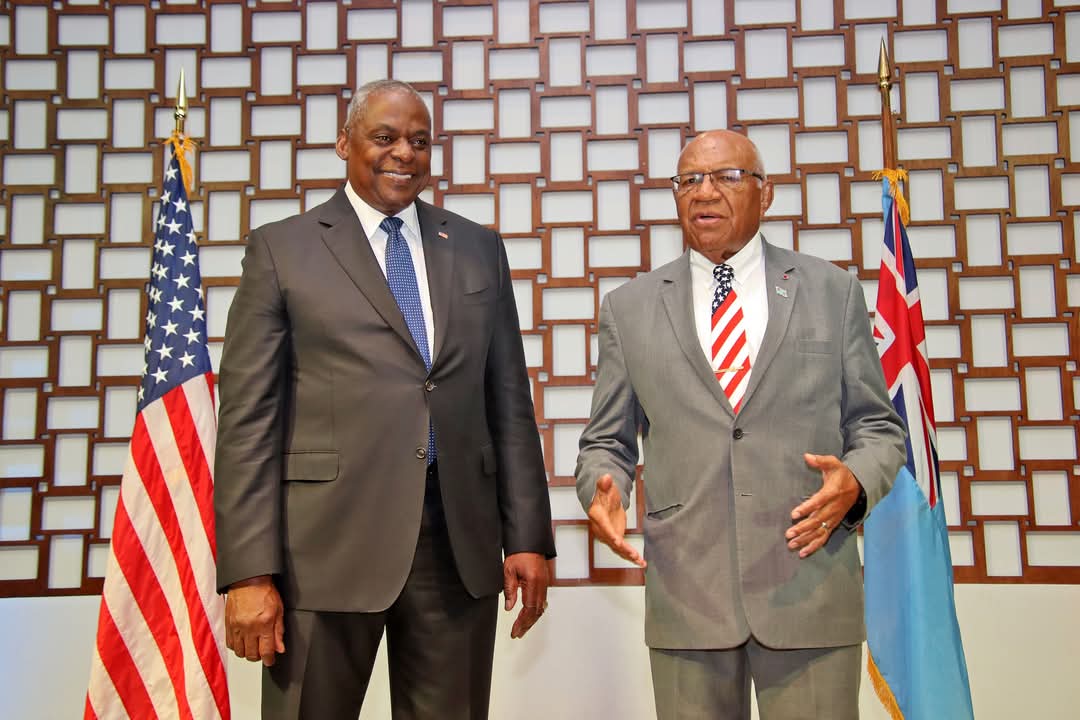 Fiji Ministry of Foreign Affairs (@fiji_mofa) on Twitter photo In a historic moment marked for the U.S. and Fiji, Prime Minister Hon. <a href="/slrabuka/">Prime Minister Sitiveni Rabuka</a> met with the U.S. Secretary of Defense Lloyd J. Austin III, the first-high ranking official from <a href="/DeptofDefense/">Department of Defense 🇺🇸</a> to visit #Fiji. 🇺🇲🤝🇫🇯 have reaffirmed committment to further strengthen partnership. In a historic moment marked for the U.S. and Fiji, Prime Minister Hon. <a href="/slrabuka/">Prime Minister Sitiveni Rabuka</a> met with the U.S. Secretary of Defense Lloyd J. Austin III, the first-high ranking official from <a href="/DeptofDefense/">Department of Defense 🇺🇸</a> to visit #Fiji. 🇺🇲🤝🇫🇯 have reaffirmed committment to further strengthen partnership.
