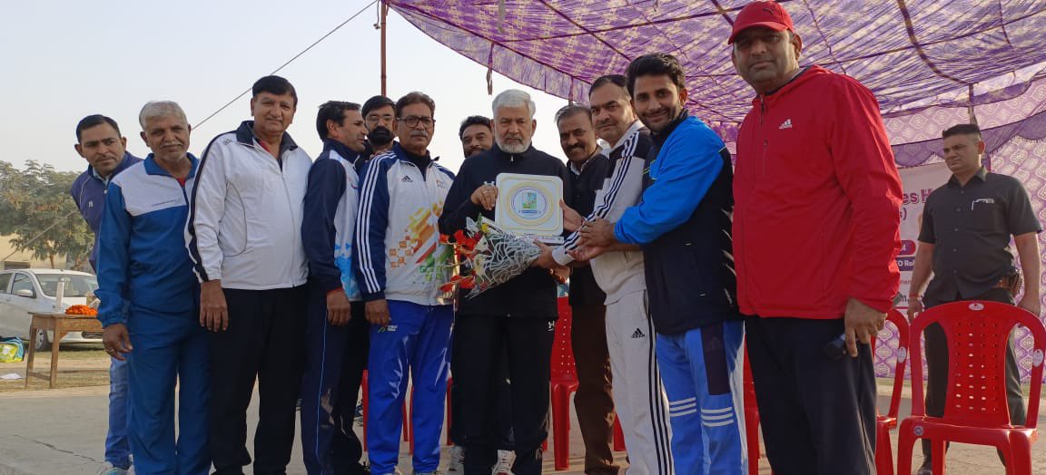 snandalofficial's tweet image. 68वीं राष्ट्रीय स्कूल गेम्स के तहत हरियाणा और पंजाब के बीच मुकाबला महाराजा सूरजमल स्टेडियम में हुआ। माध्यमिक शिक्षा विभाग, हरियाणा द्वारा आयोजित इस प्रतिष्ठित प्रतियोगिता (अंडर-17 बालक-बालिका वर्ग) में शामिल होकर गौरवान्वित हुआ।
#nationalgame #bjpharyana #rohtak