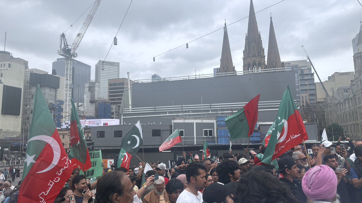 bhattiyy's tweet image. #24NovemberFinalCall 🇦🇺🇵🇰